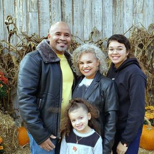 Meet your Posher, Dolly